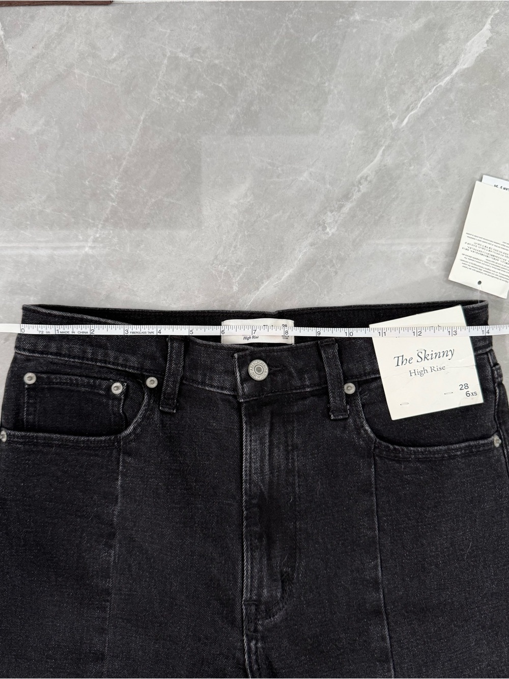 Women’s Abercrombie & Fitch The Skinny High Rise Jeans Split Hem Size 28 Short - Picture 13 of 15
